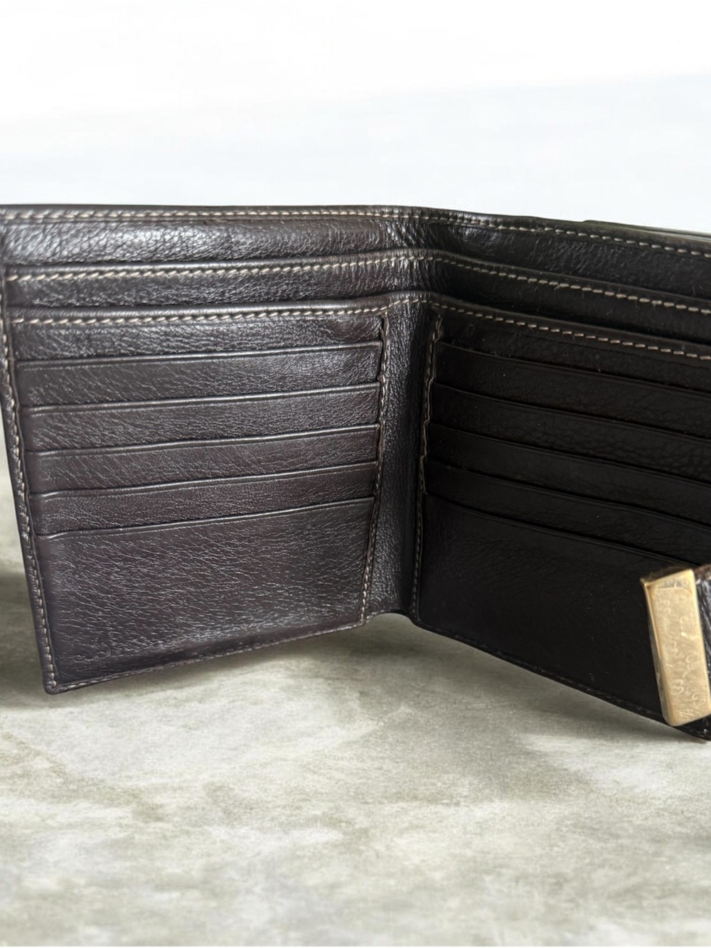 Gucci Brown Wallet with COA and box - Picture 4 of 5